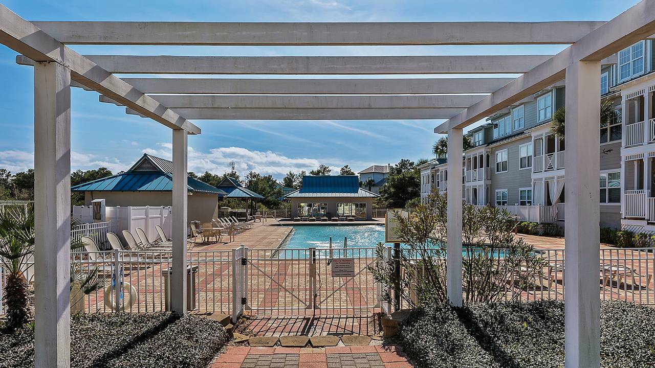 The Villages Amenities and Grounds The Villages Amenities and Grounds