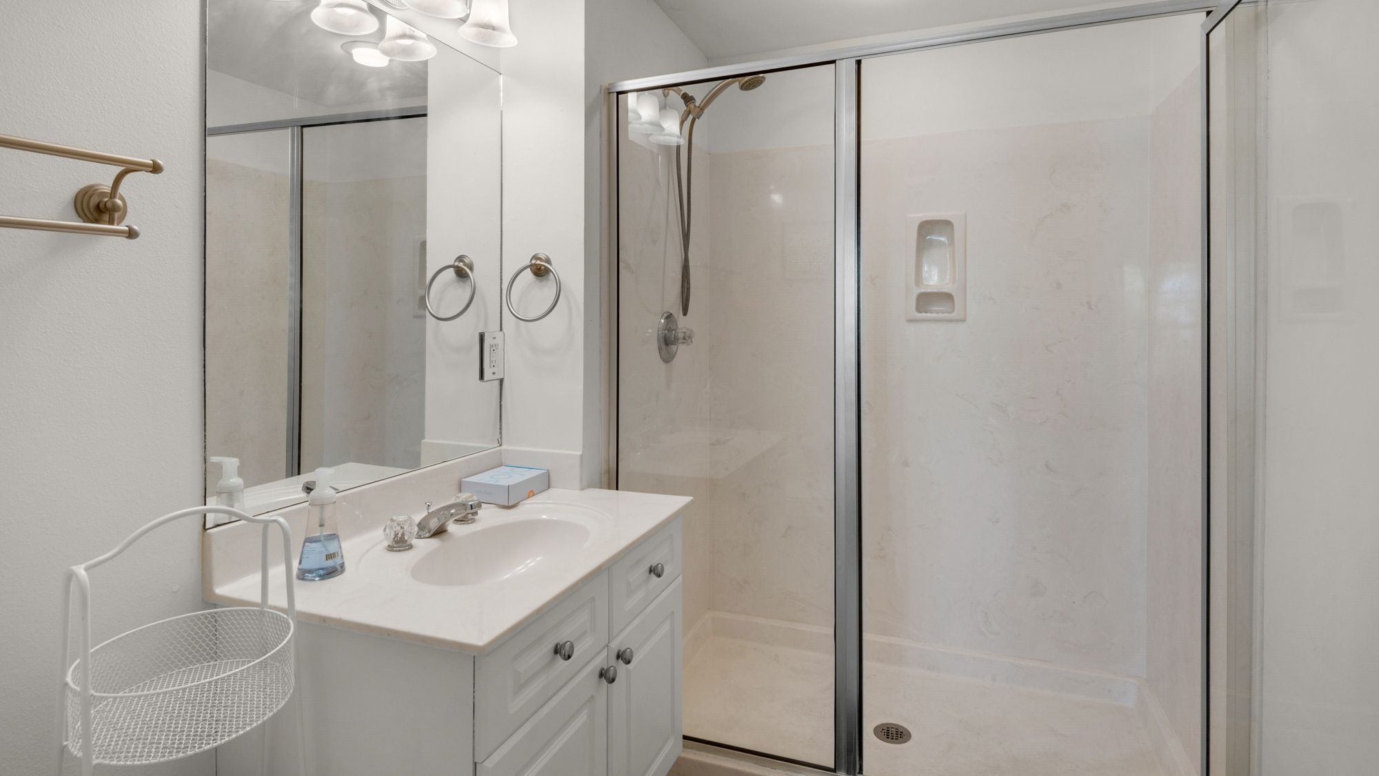 Villages of Blue Mountain 413 Bathroom