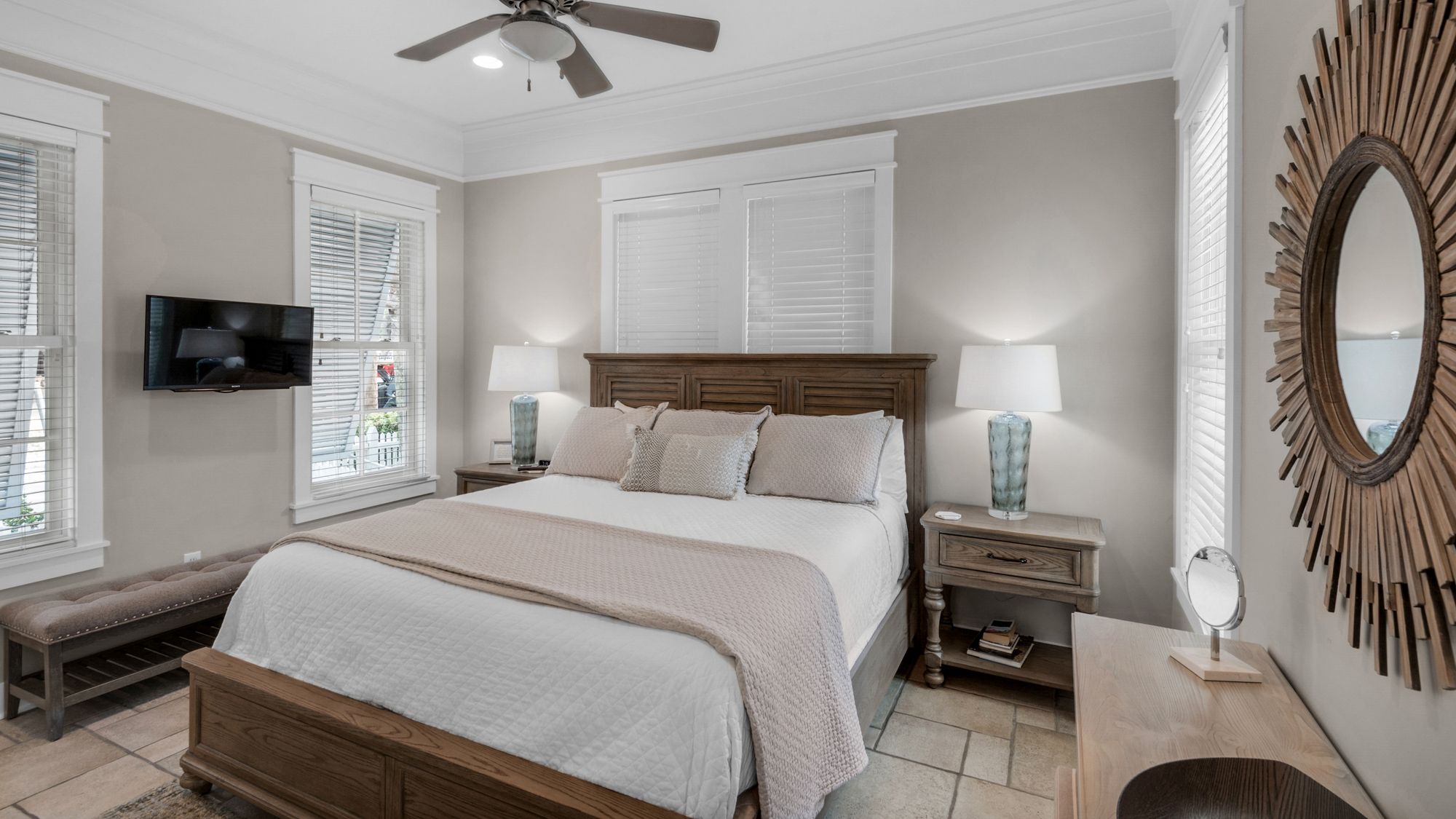 Walking on Sunshine 1st Floor King Bedroom