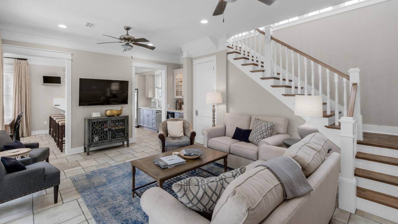 Walking on Sunshine Main Living Area Walking on Sunshine Main Living Area