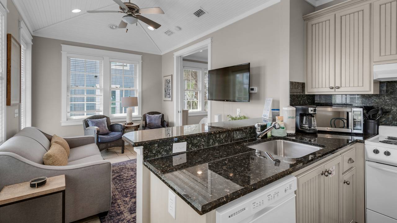 Come On Inn Carriage House 2nd Floor Come On Inn Carriage House 2nd Floor