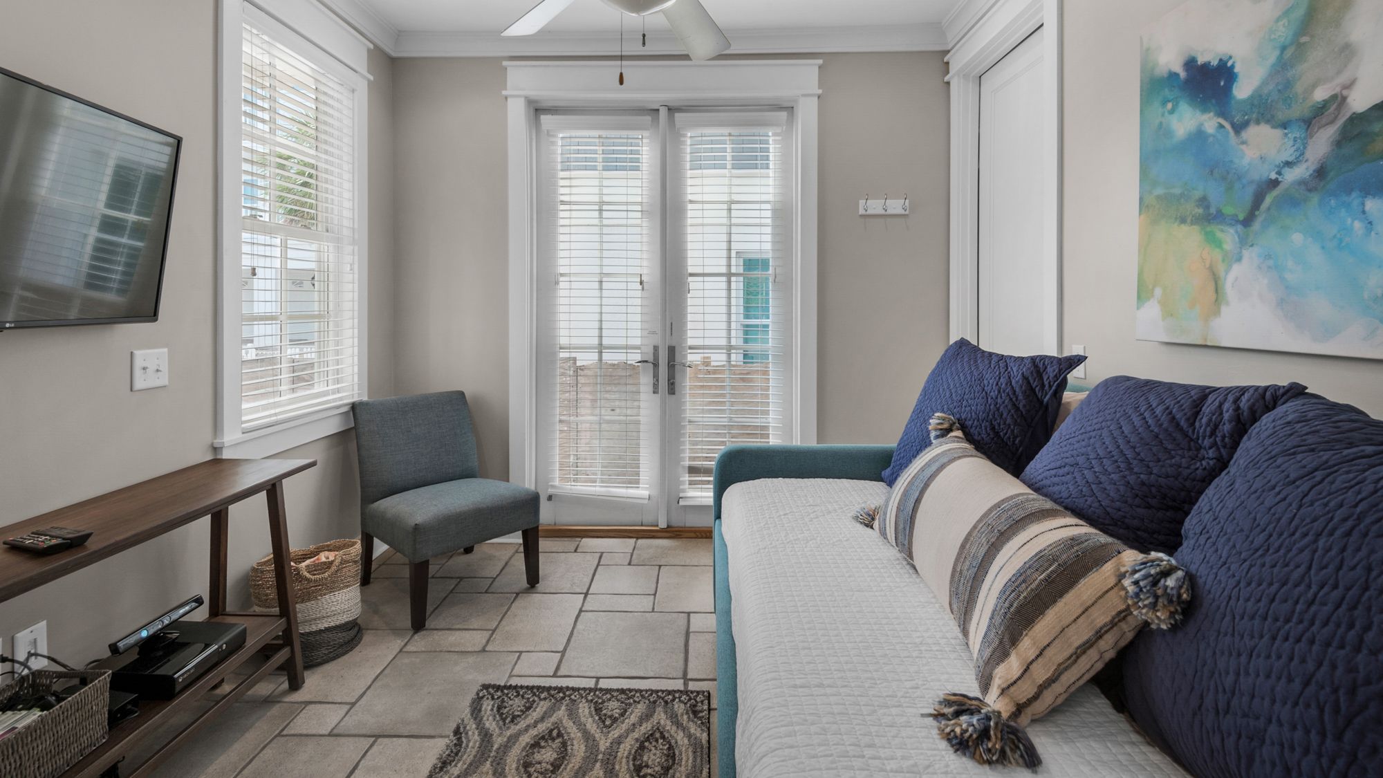 Come On Inn Carriage House 1st Floor