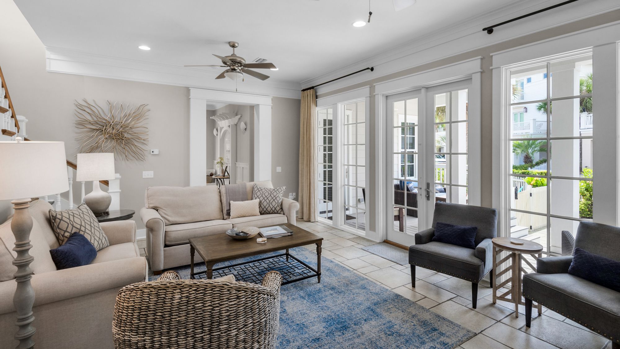 Walking on Sunshine Main Living Area