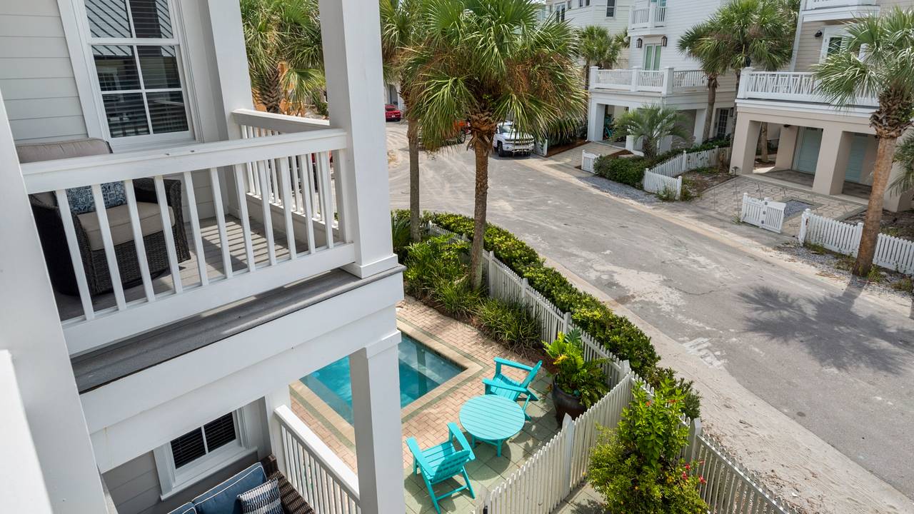 Walking on Sunshine 2nd Floor Balcony Walking on Sunshine 2nd Floor Balcony