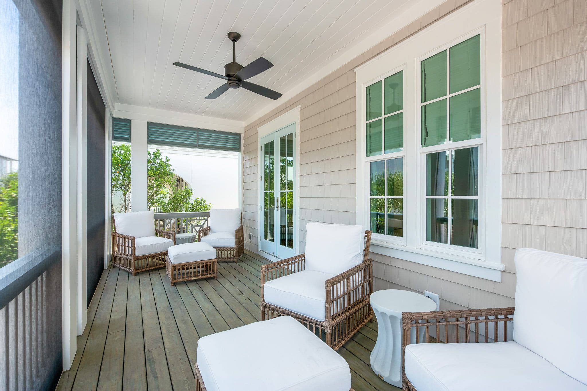 Maison de Joie Front Porch