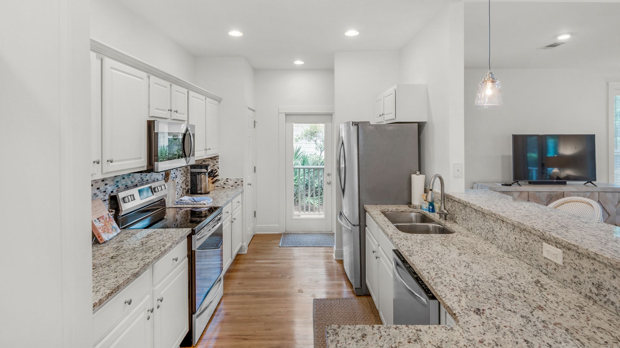 Grateful By The Sea Kitchen