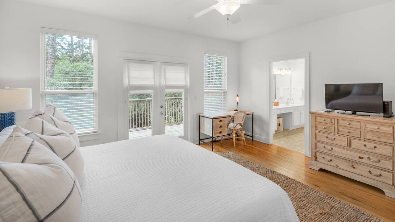 Grateful By The Sea King Master Bedroom Grateful By The Sea King Master Bedroom