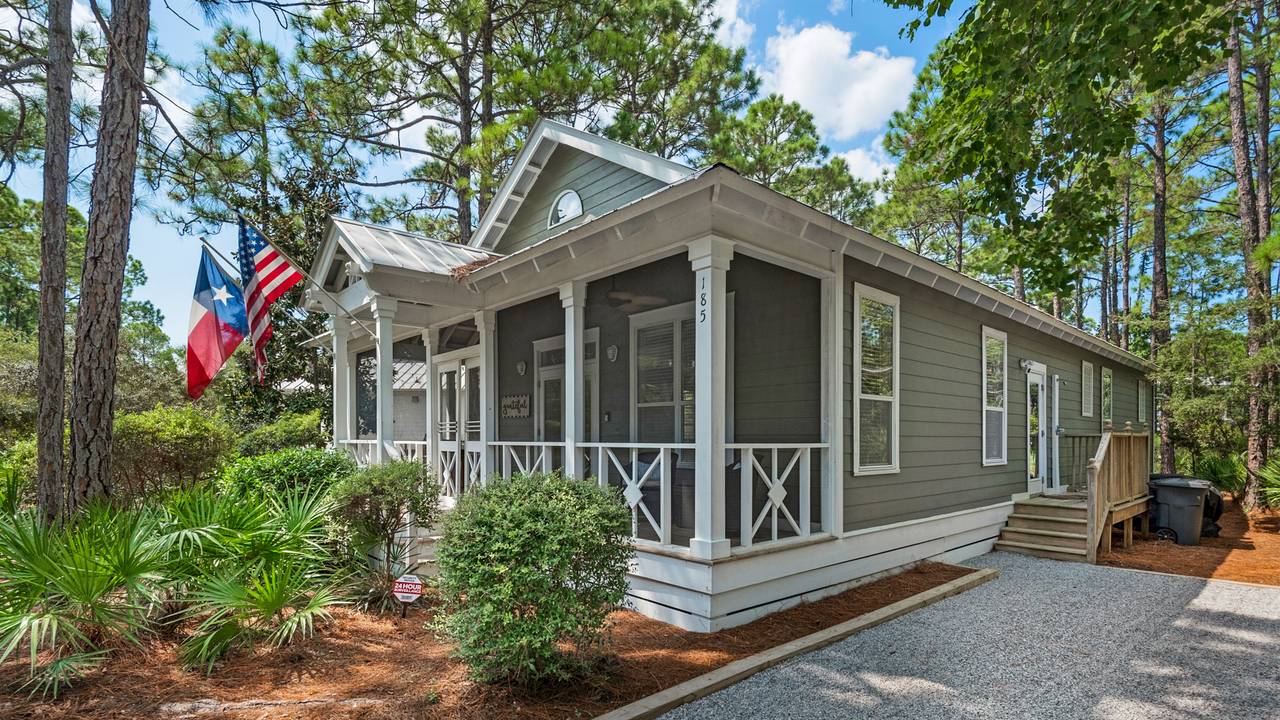 Grateful By The Sea Exterior Grateful By The Sea Exterior