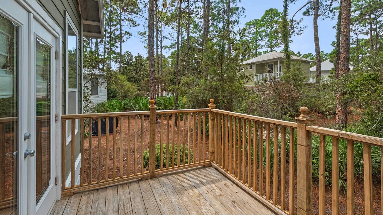 Grateful By The Sea Back Deck Grateful By The Sea Back Deck