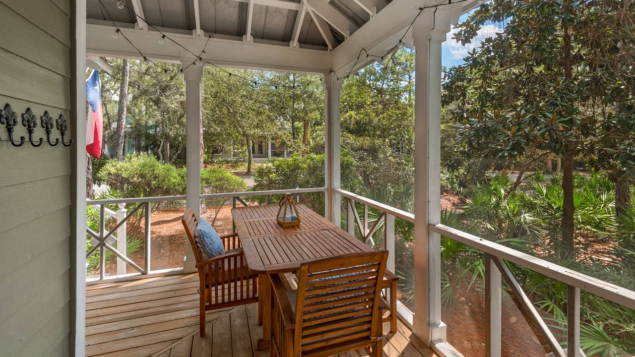 Grateful By The Sea Front Porch Grateful By The Sea Front Porch