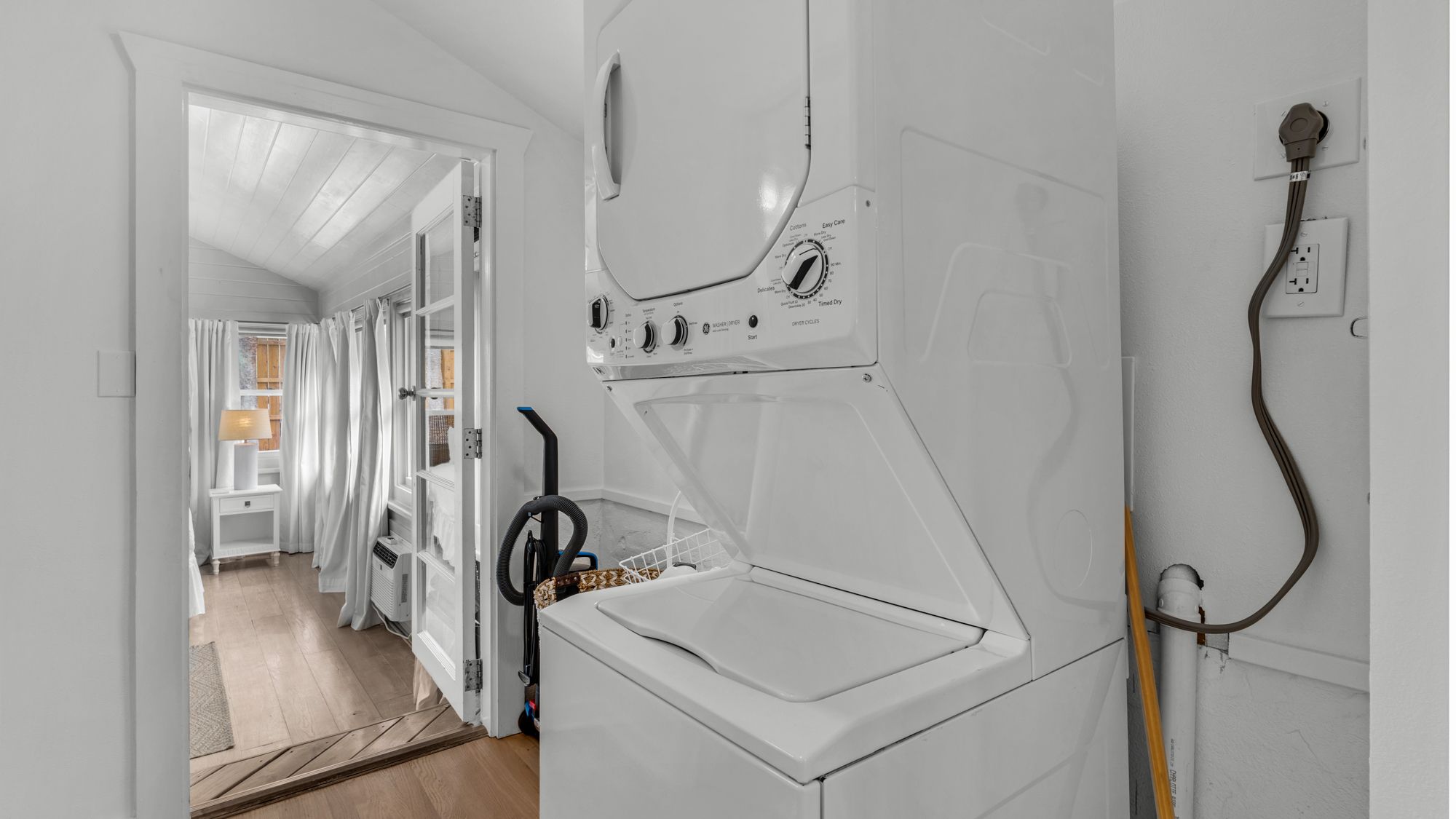 GRYTF Washer and Dryer