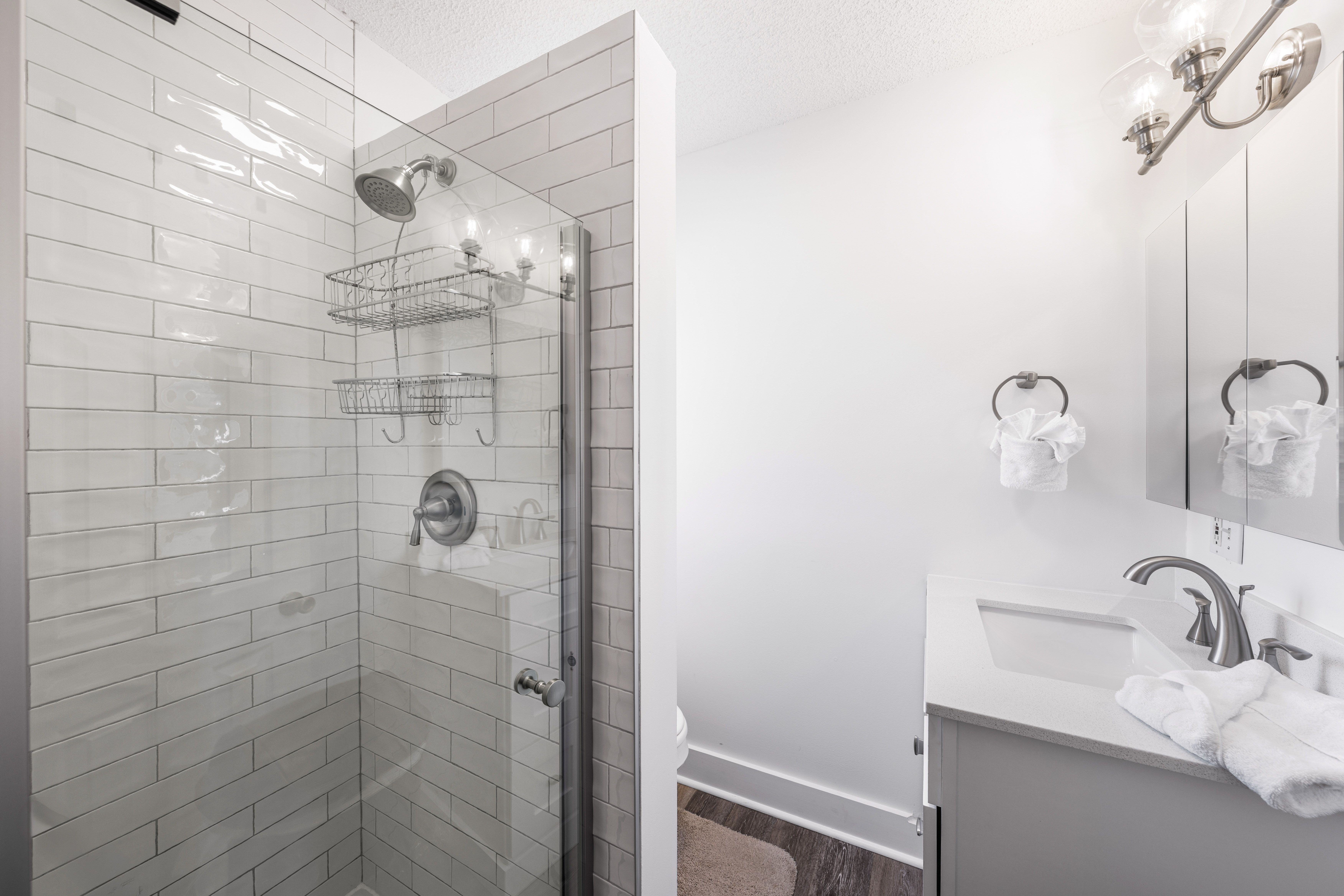 Leo_s Hideaway - Private bathroom