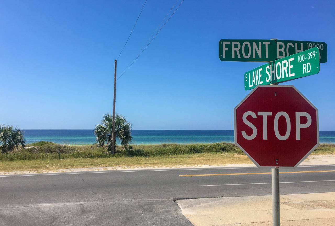 Leo's Hideaway Leo's Hideaway