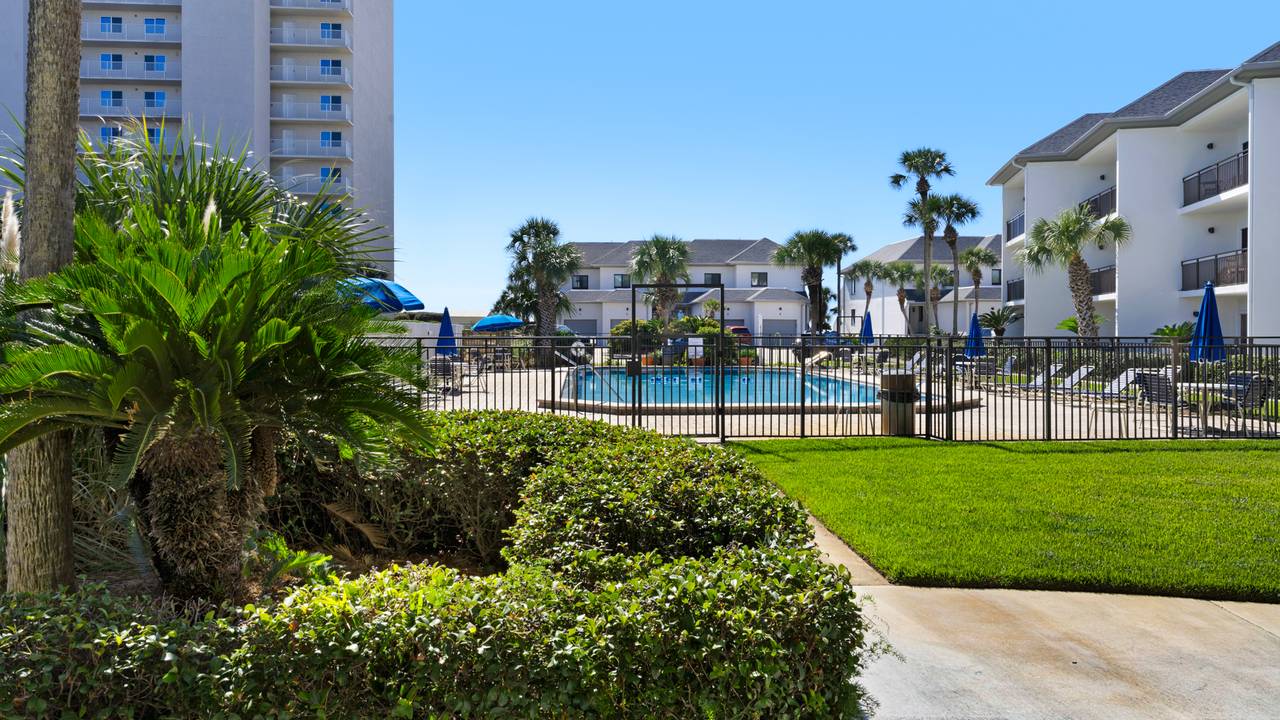 Emerald Hill 35 Inside View Emerald Hill 35 Inside View