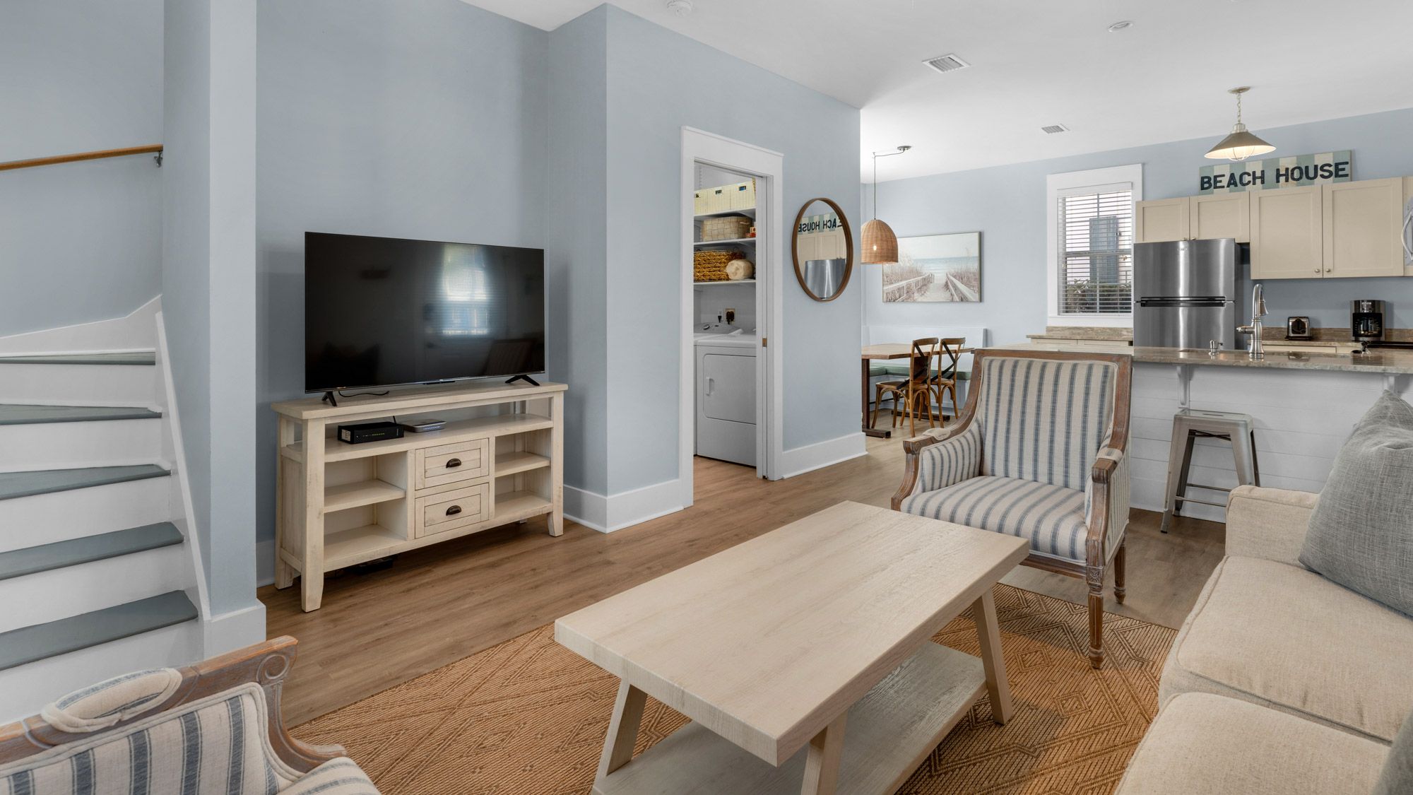 Salty Paws Bungalow Living room