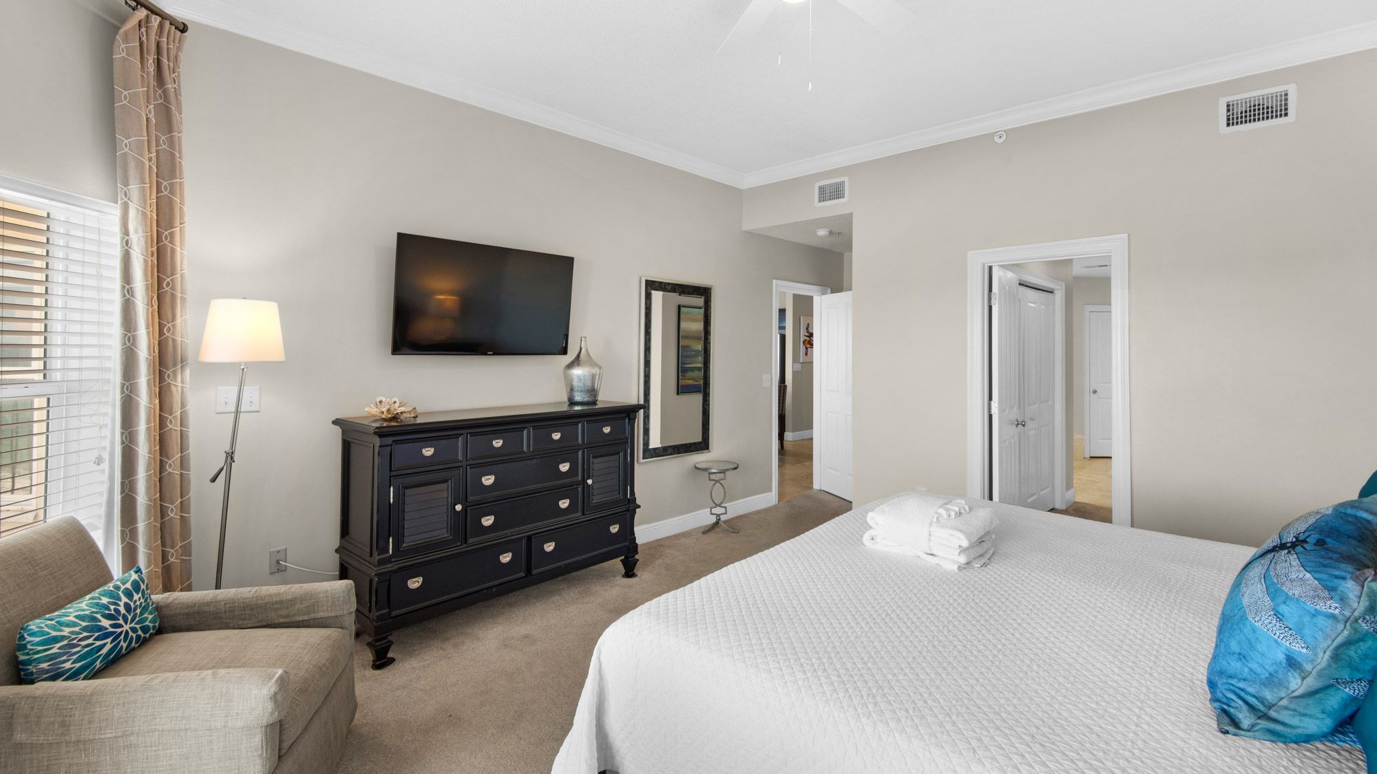 Legacy 304 - Primary Bedroom