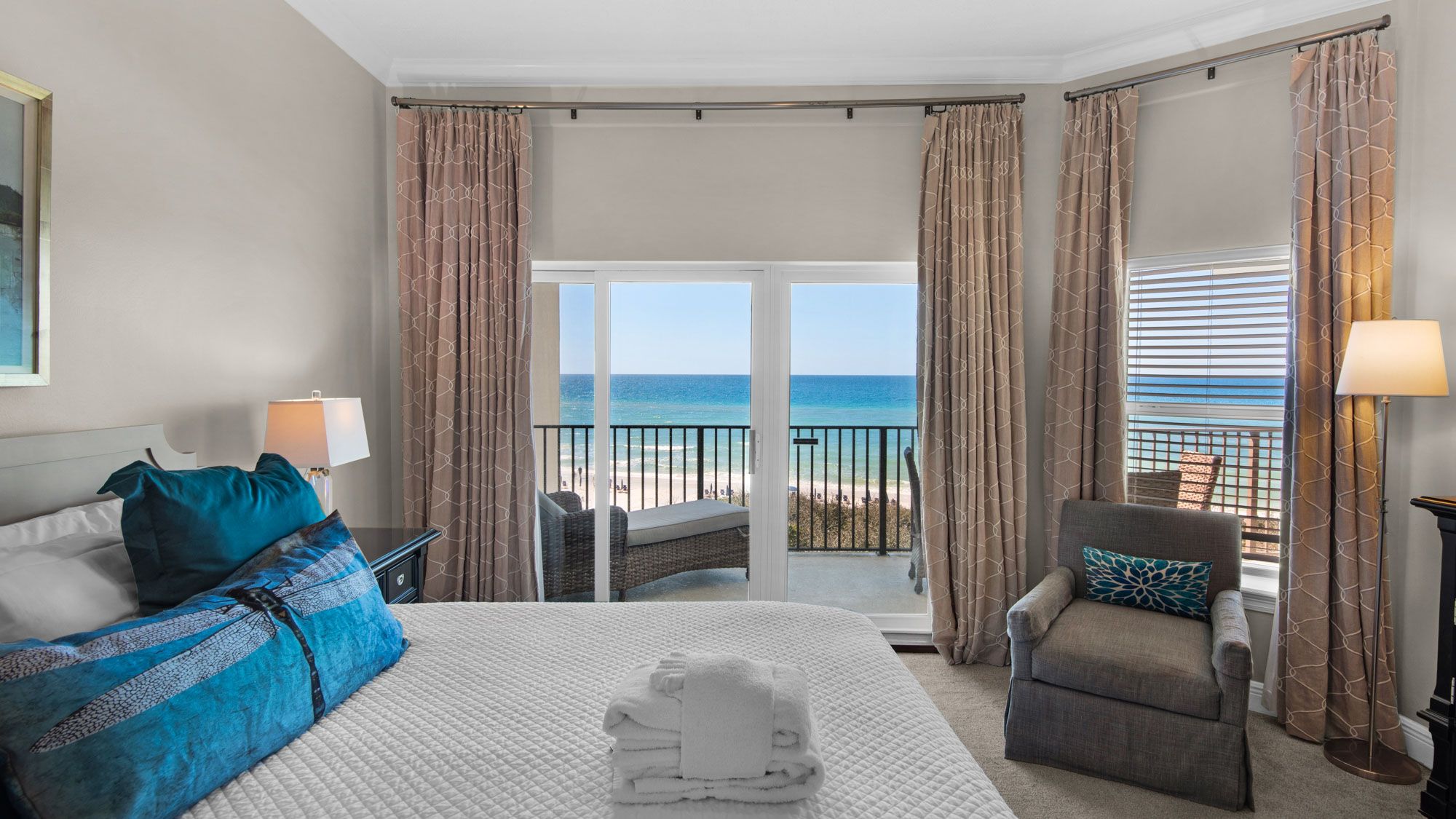 Legacy 304 - Primary Bedroom