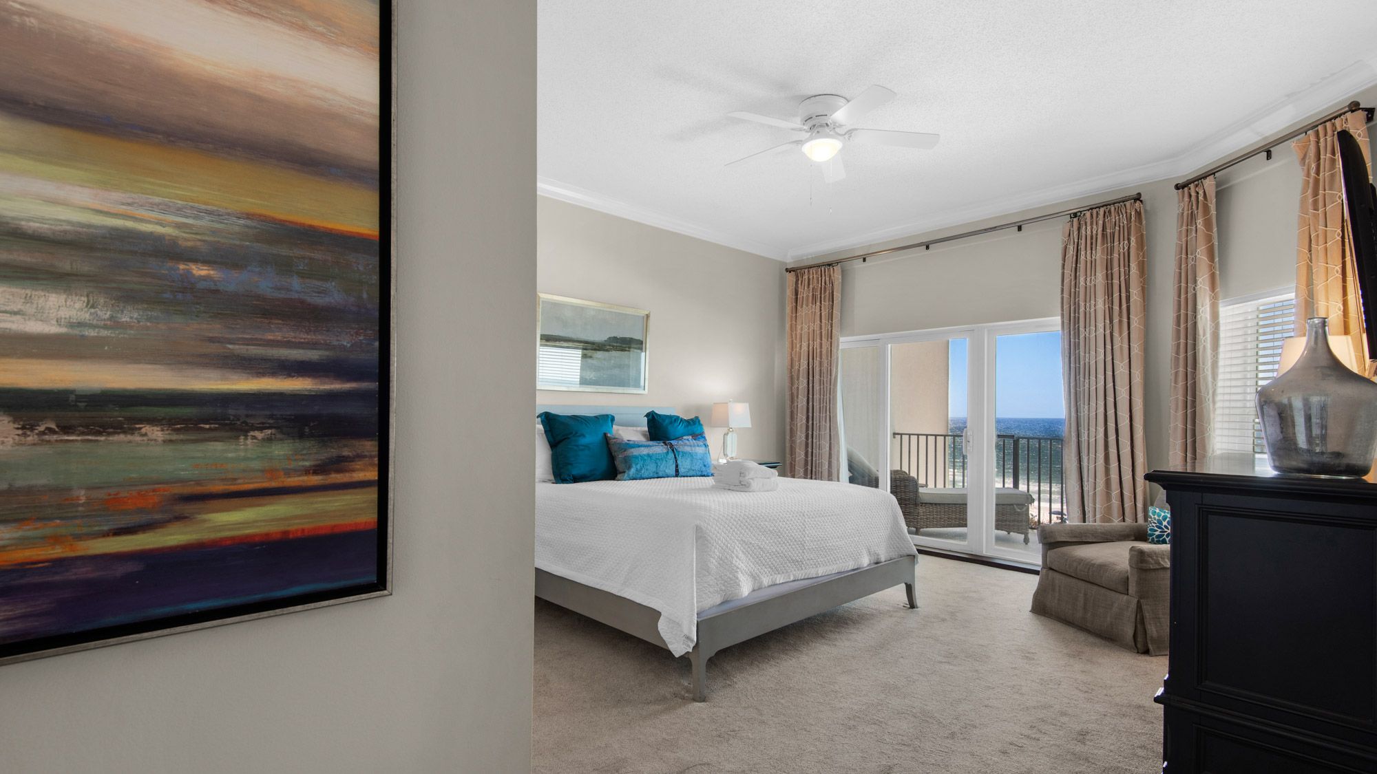 Legacy 304 - Primary Bedroom