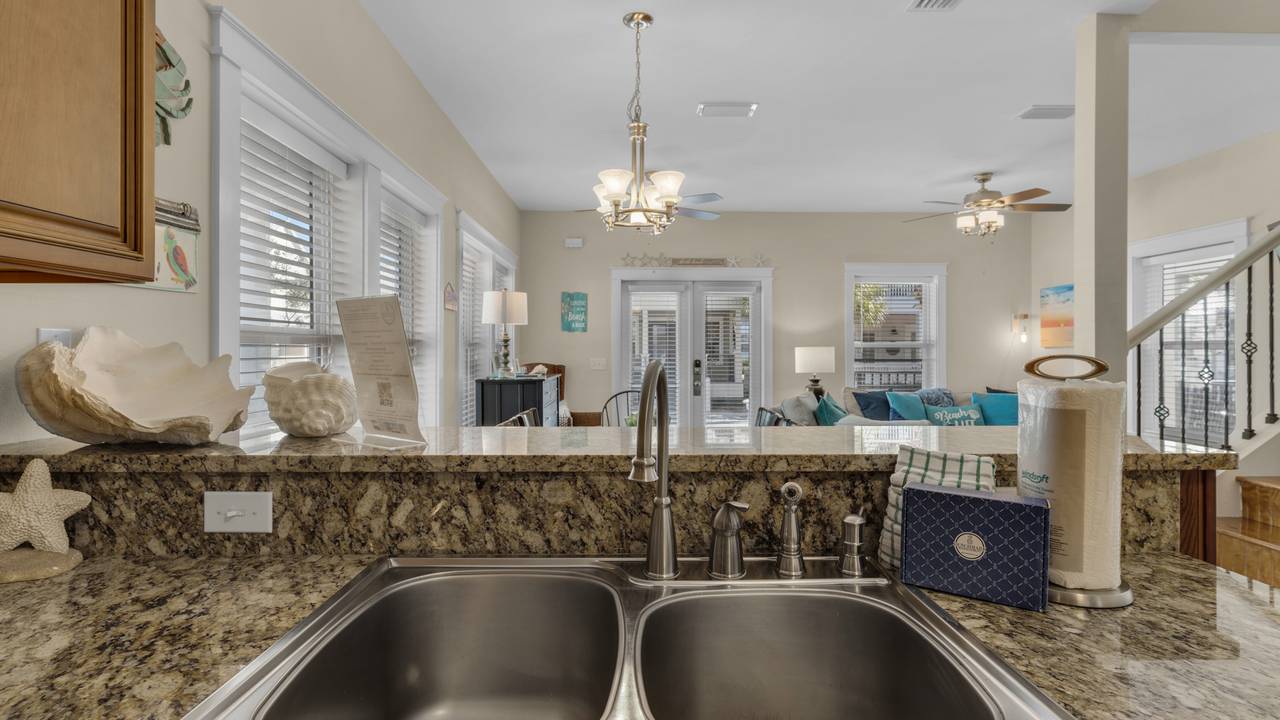 PO221 Kitchen PO221 Kitchen