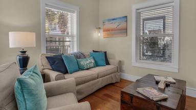 PO221 Living Area PO221 Living Area