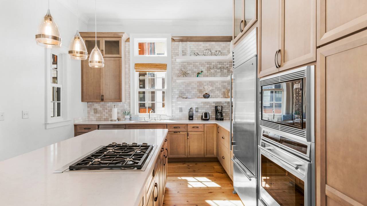 Tranquility at a la Paix Kitchen Tranquility at a la Paix Kitchen