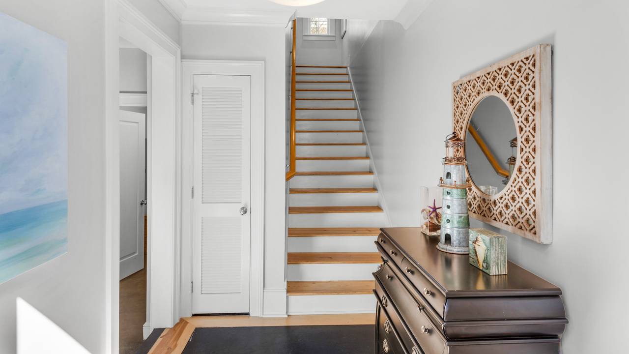 Tranquility at a la Paix Entry Tranquility at a la Paix Entry