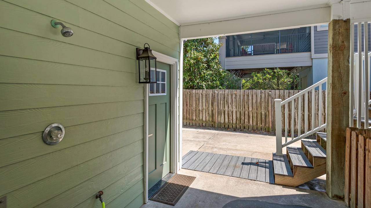 Sage Haven Outdoor Shower Sage Haven Outdoor Shower