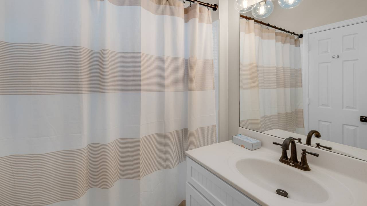 Sage Haven 2nd Floor Private Bathroom Sage Haven 2nd Floor Private Bathroom