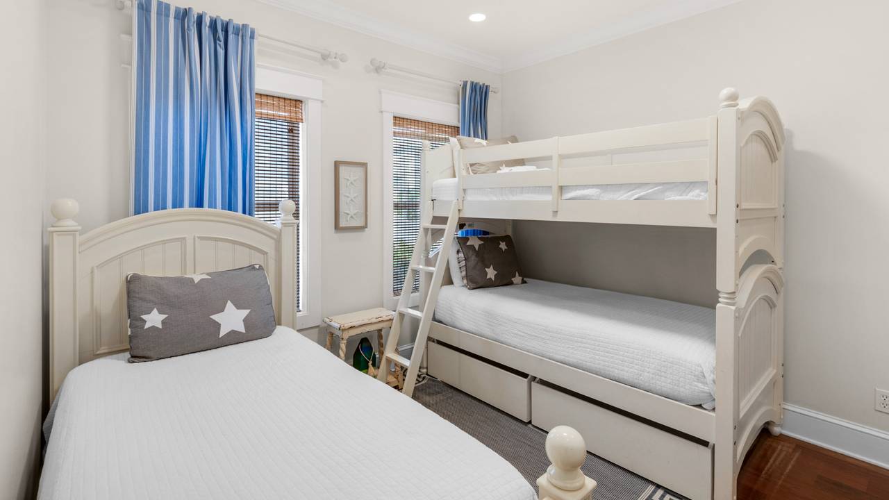 License to Chill 1st Floor Bunkroom License to Chill 1st Floor Bunkroom