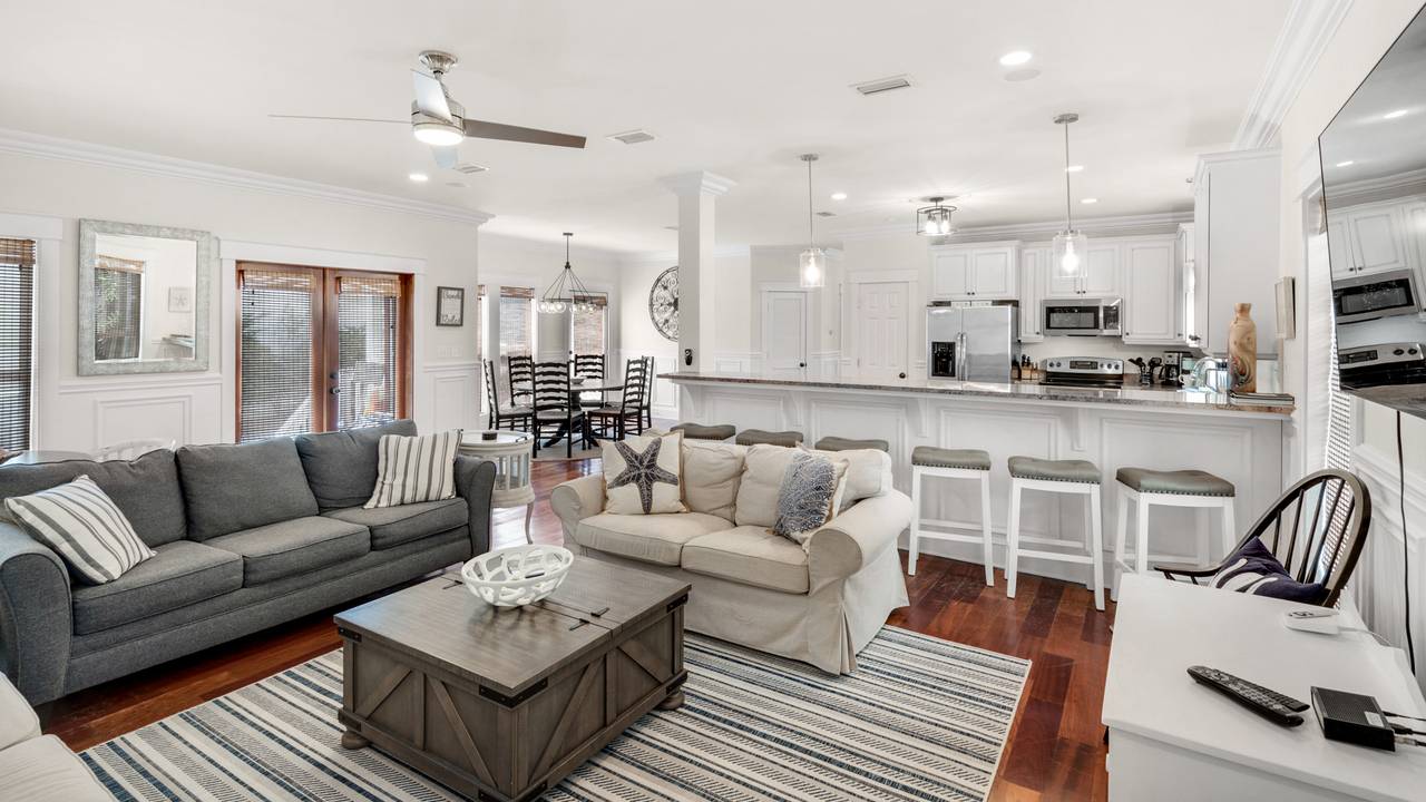 License to Chill Main Living Area License to Chill Main Living Area