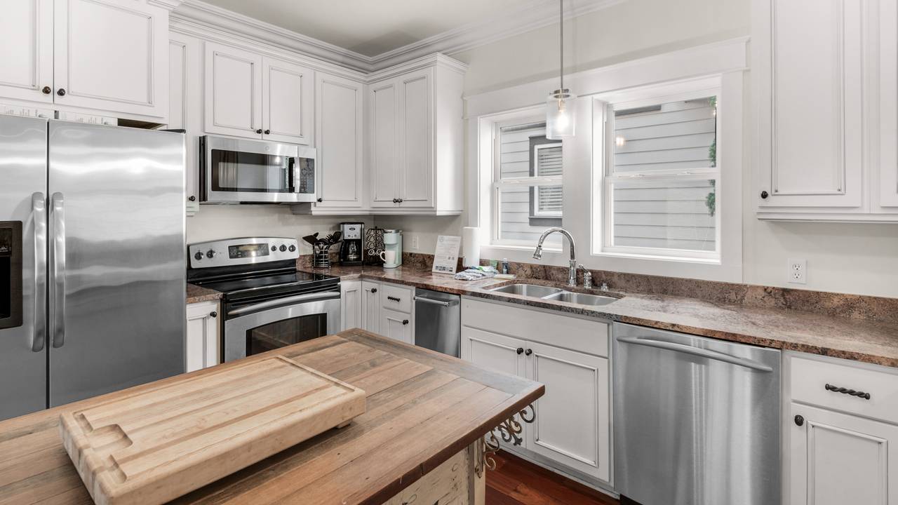 License to Chill Kitchen License to Chill Kitchen