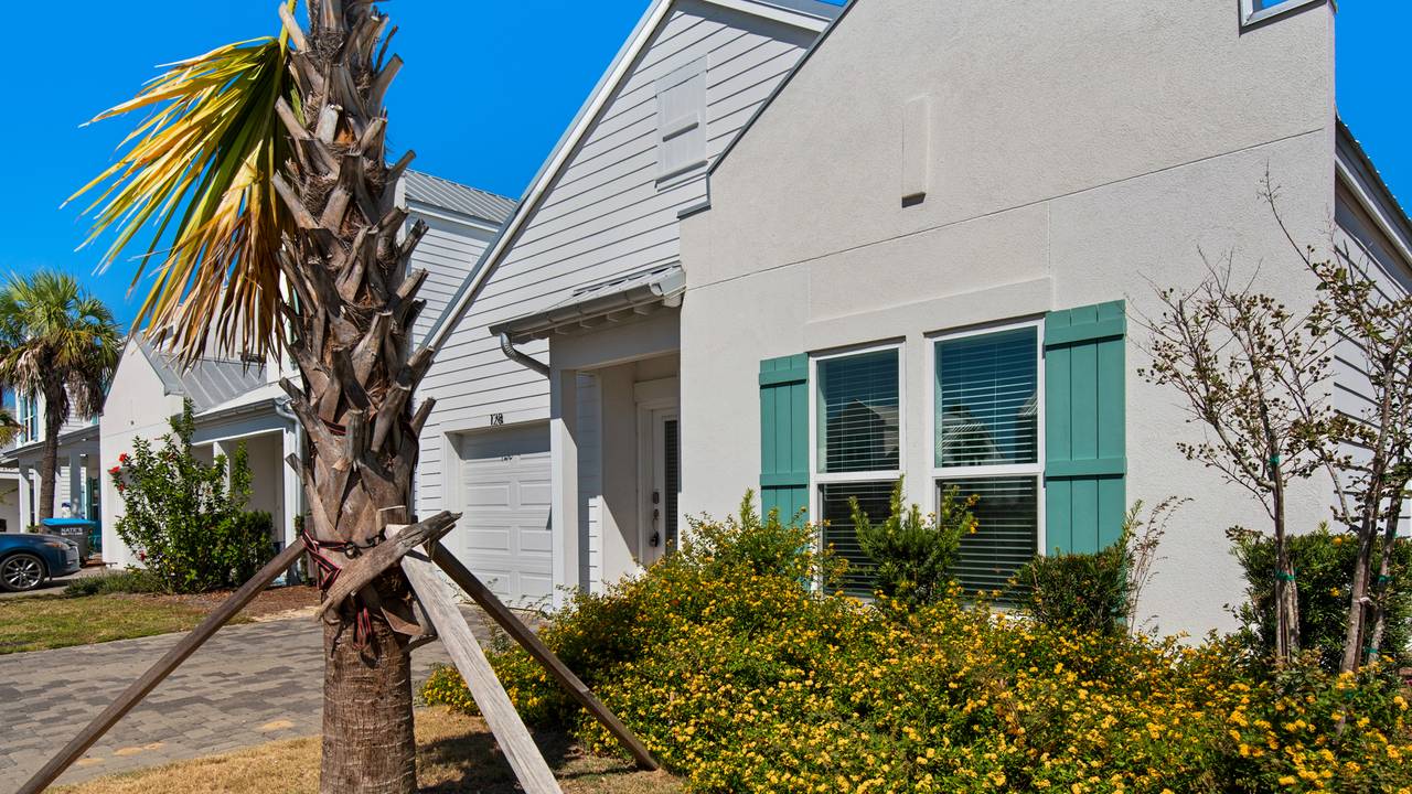 128 Sea Breeze Circle Exterior 128 Sea Breeze Circle Exterior