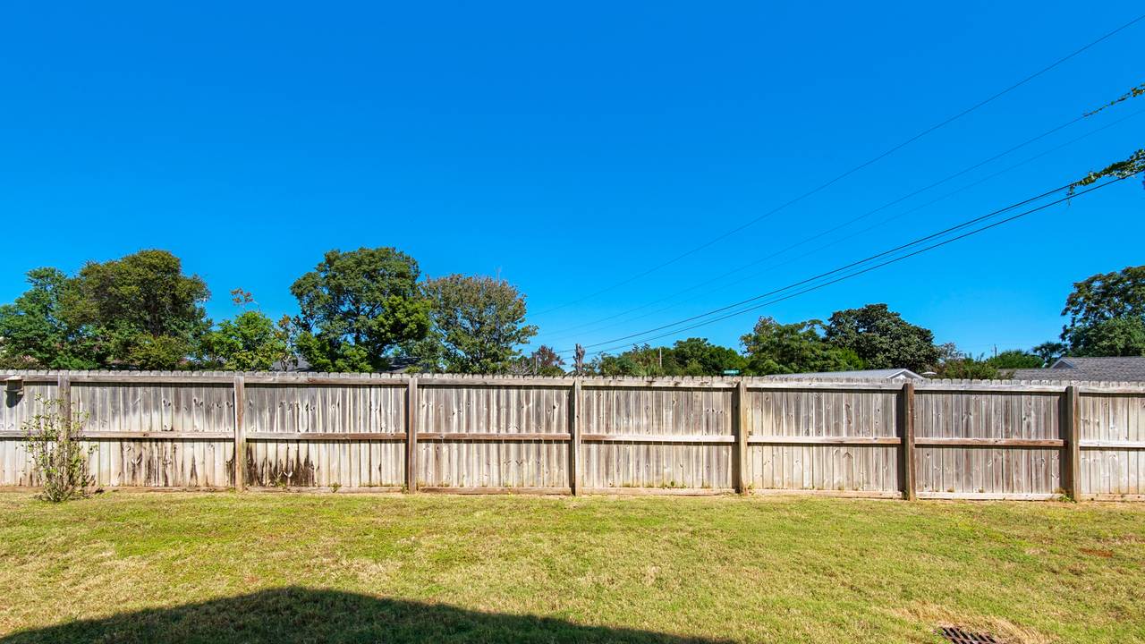 128 Sea Breeze Circle Back Patio 128 Sea Breeze Circle Back Patio