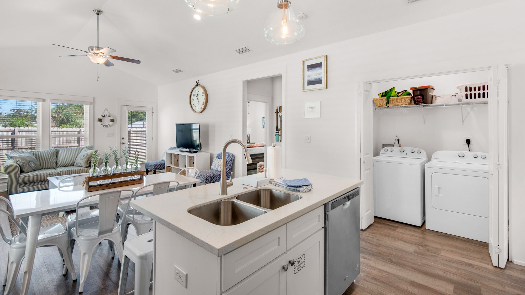 128 Sea Breeze Circle Kitchen