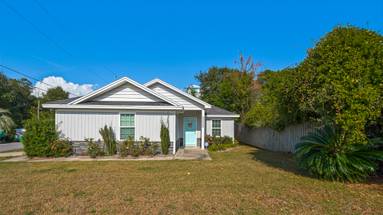 Sandy Teauxs Sandy Teauxs