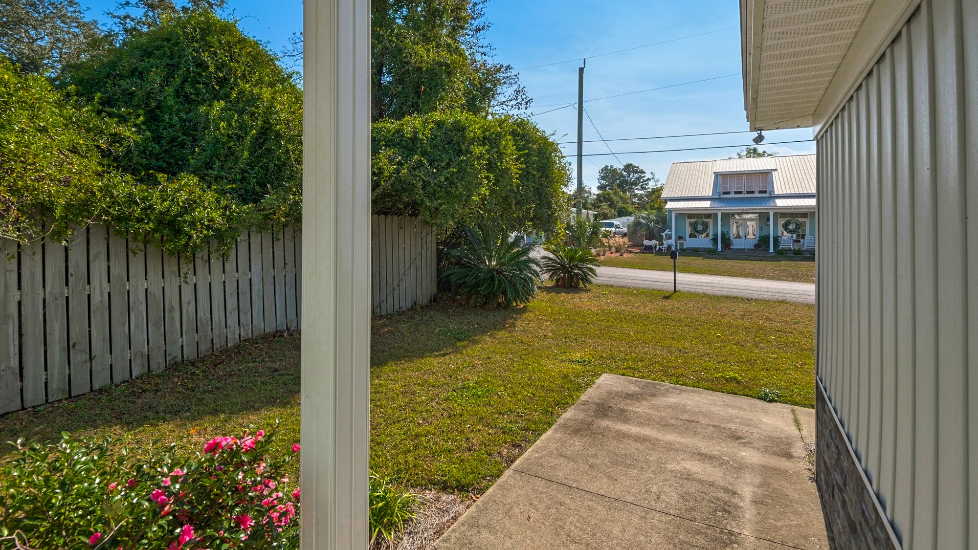 Sandy Teauxs Front Door