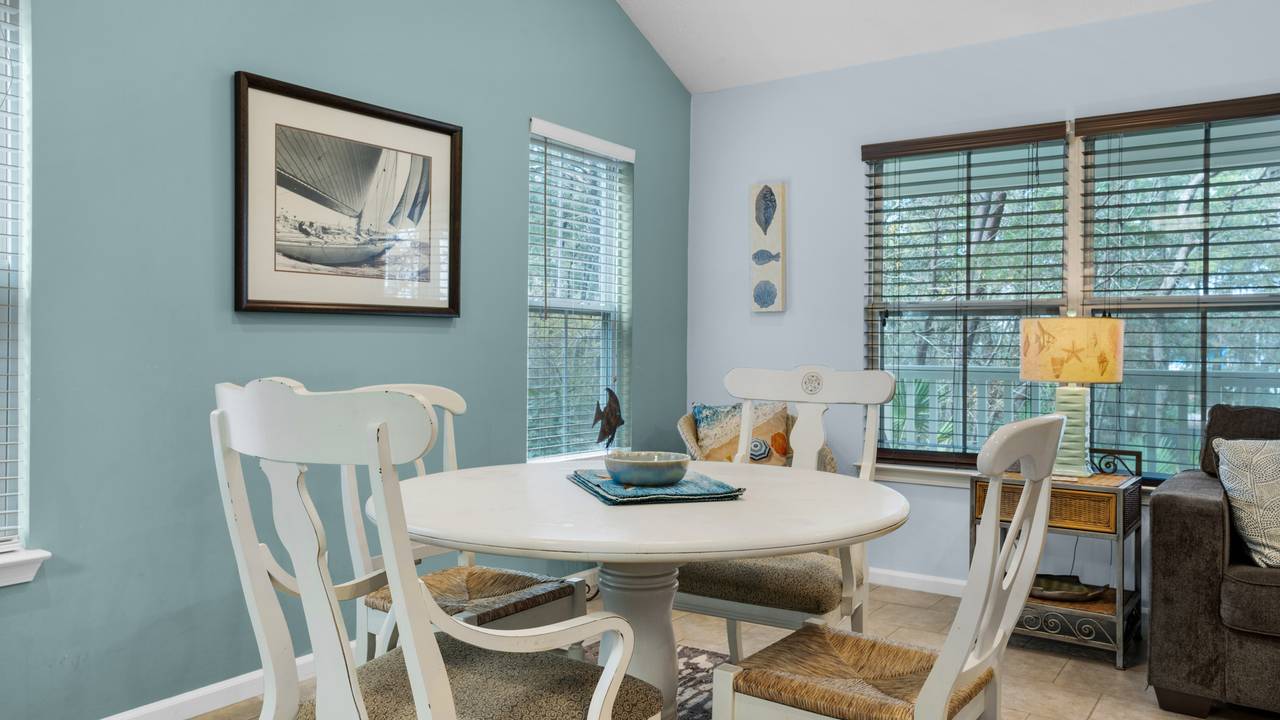 Palmetto Cottage Dining Table Palmetto Cottage Dining Table