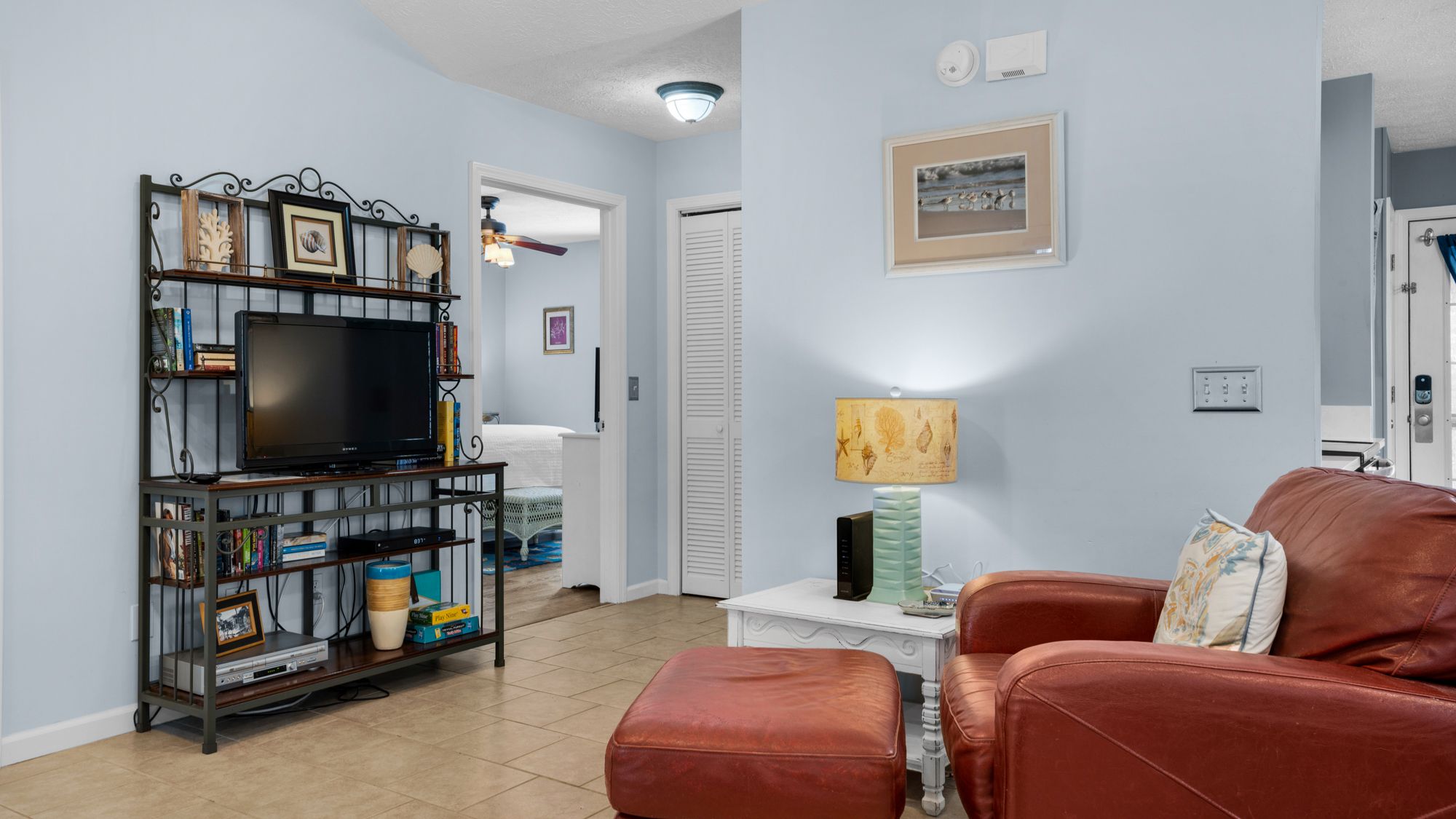 Palmetto Cottage Living Area