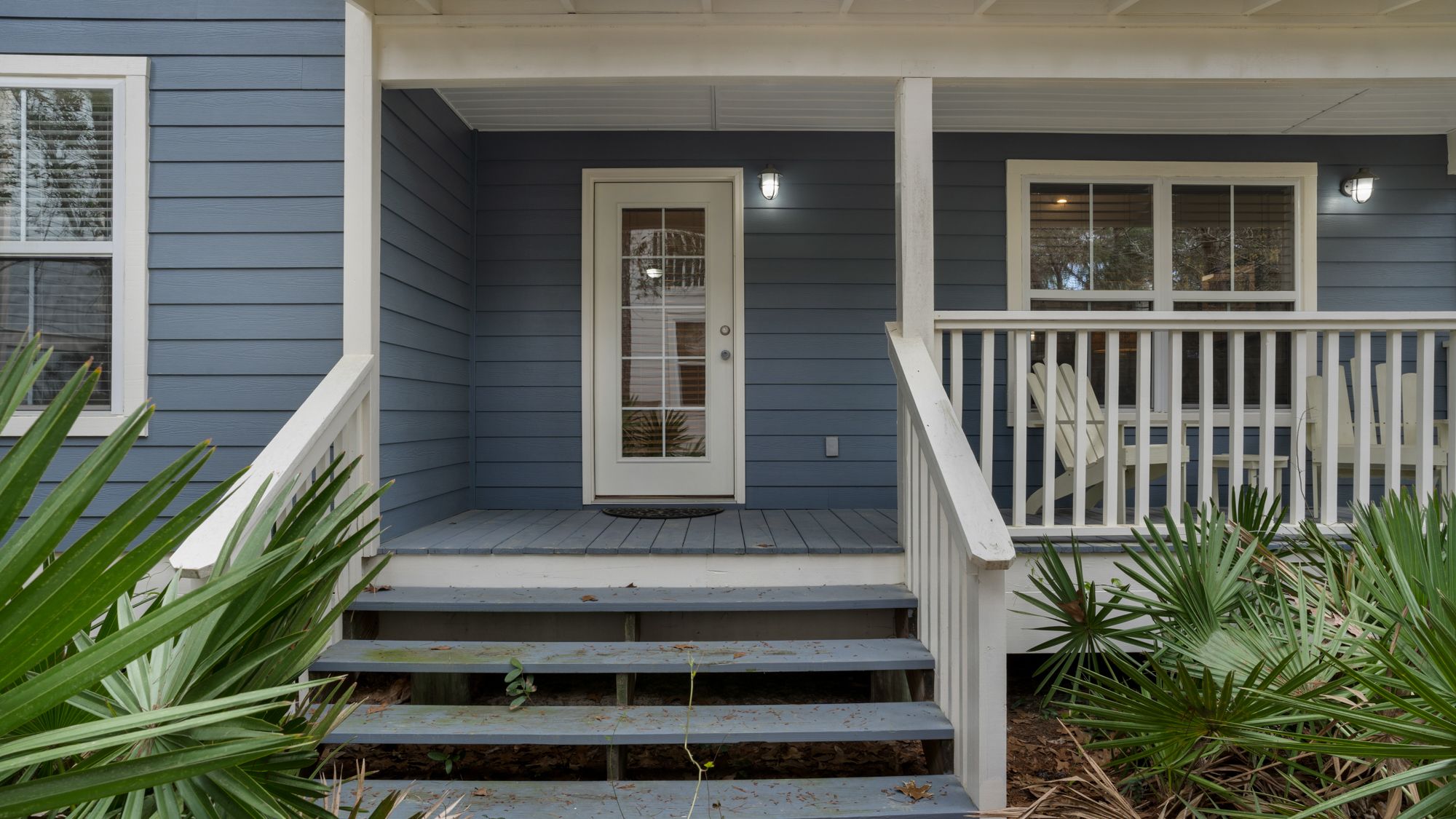 Palmetto Cottage Back of House