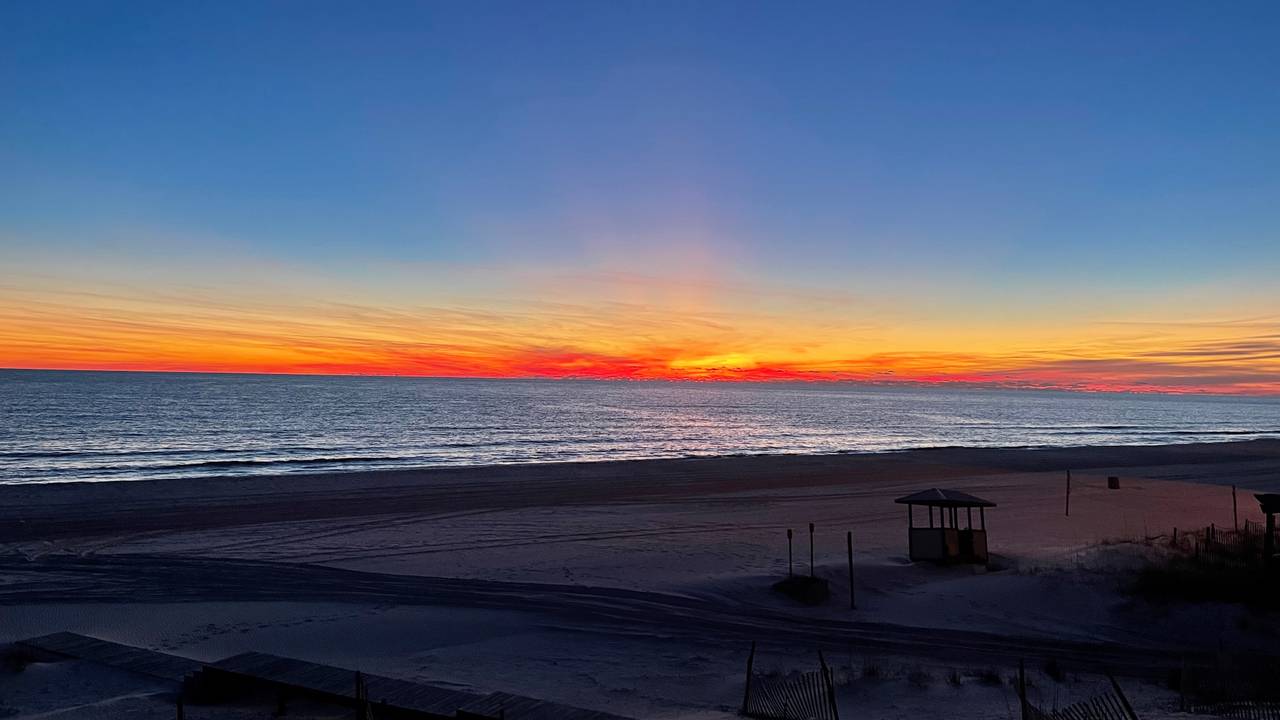 17491 Front Beach Road 17491 Front Beach Road