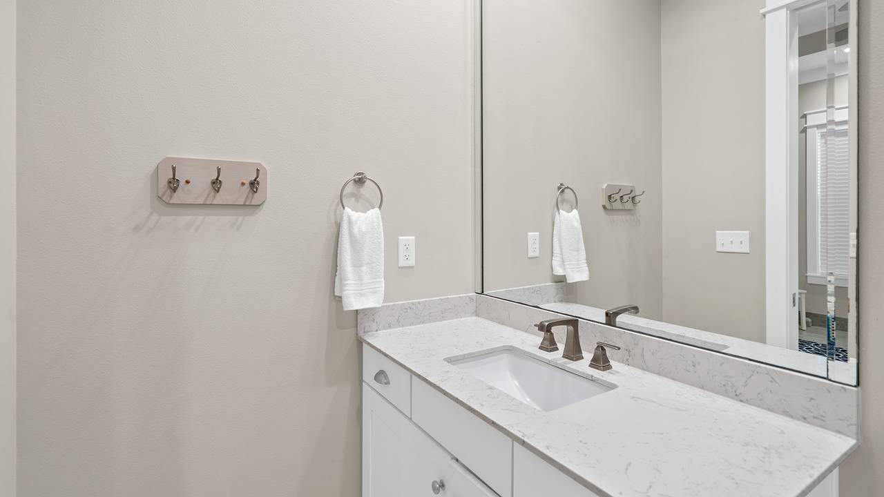 17491 Front Beach Road 17491 Front Beach Road