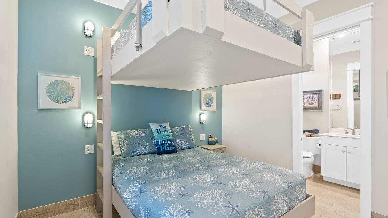 17491 Front Beach Road 17491 Front Beach Road