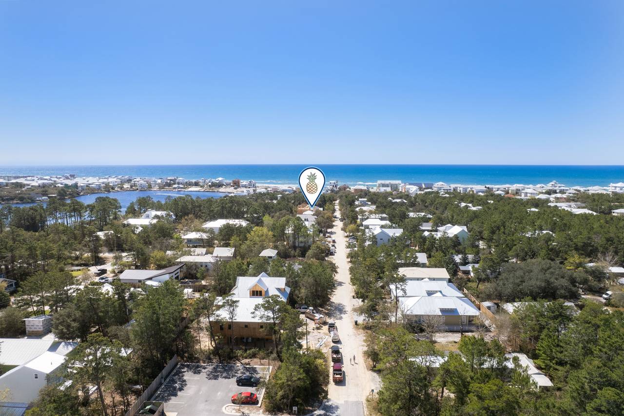 SeaTreat Aerial Beach View SeaTreat Aerial Beach View