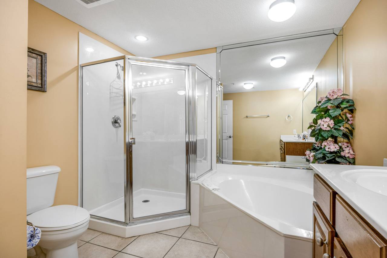 Seychelles 601 Bathroom Seychelles 601 Bathroom