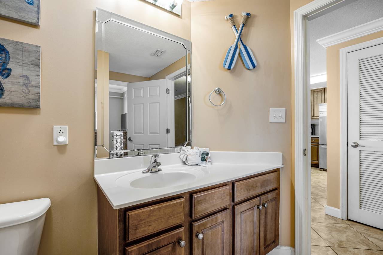 Seychelles 601 Bathroom Seychelles 601 Bathroom