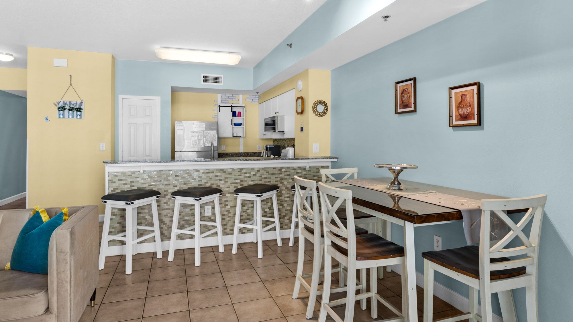 Shores of Panama 1125 Dinning and Kitchen