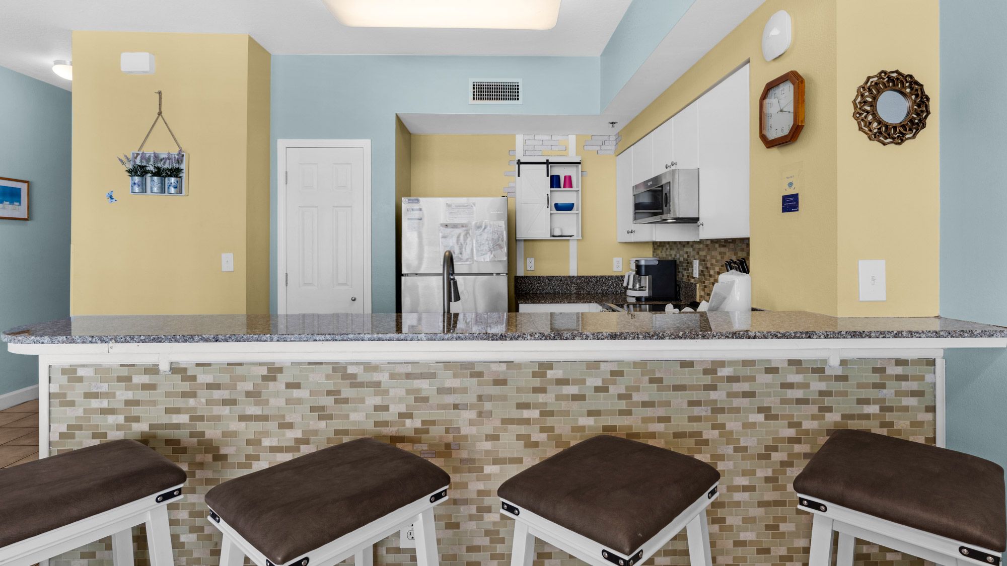 Shores of Panama 1125 Kitchen