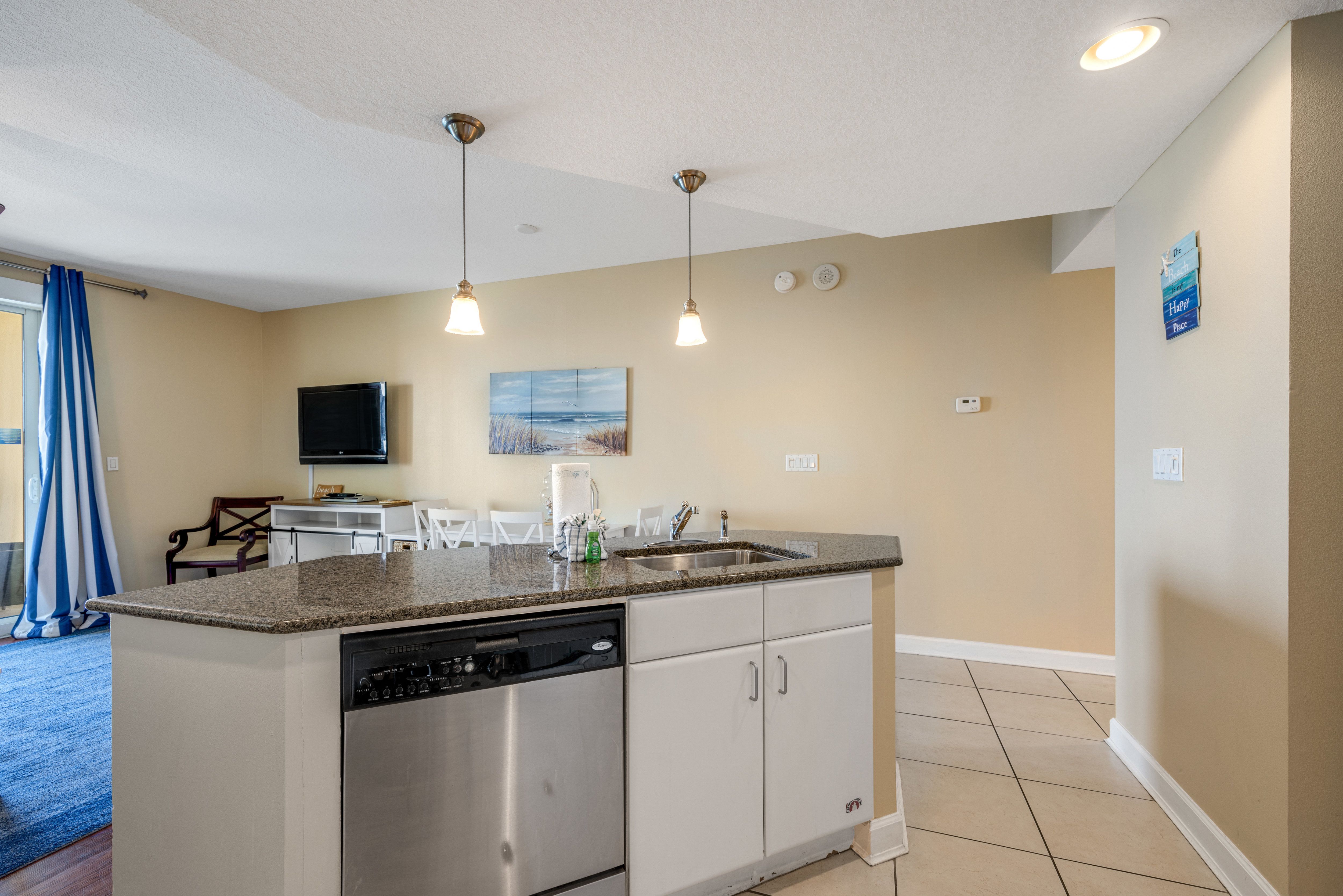 Grand Panama 2-1002 Kitchen