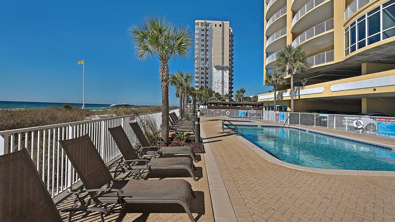 OVA502 Pool Area OVA502 Pool Area