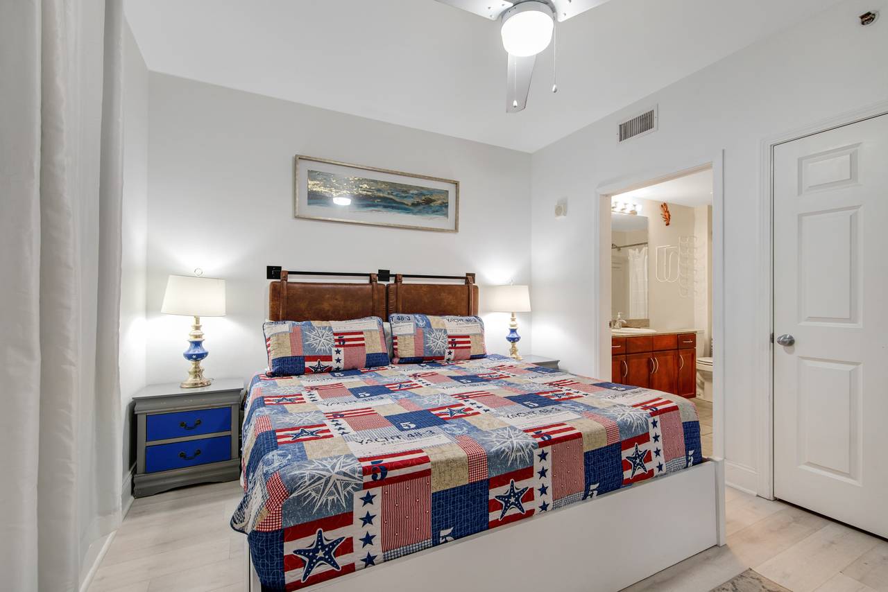 Laketown Wharf 1816 Bedroom Laketown Wharf 1816 Bedroom